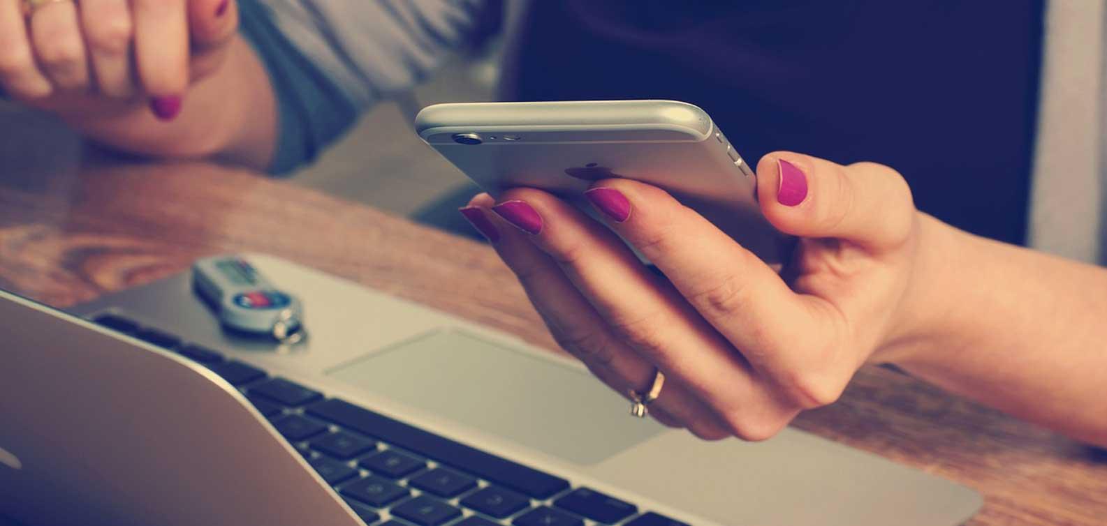 How to Change Your Name on Driving Licence Online & Offline (2026 Guide)