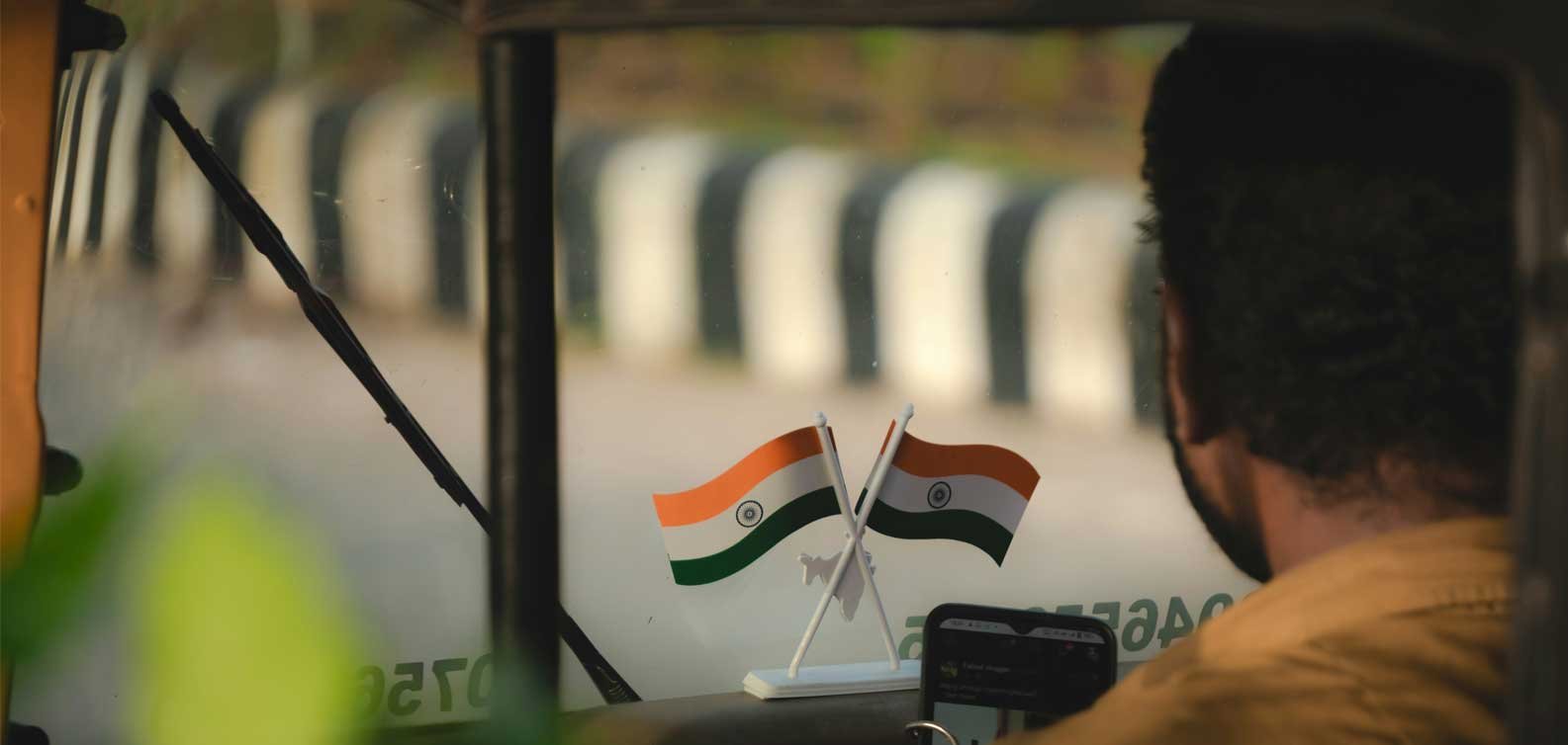 Uttar Pradesh Driving Licence Guide 2026: Application, Renewal & Fee Structure