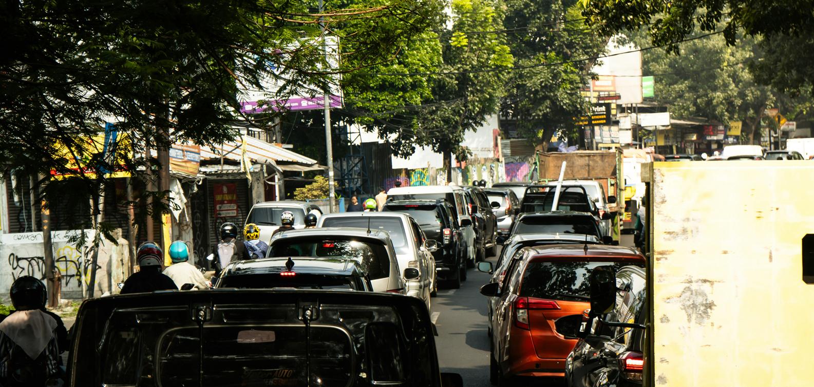 Driving Licence Renewal in Karnataka: Online Process, Status & Fees