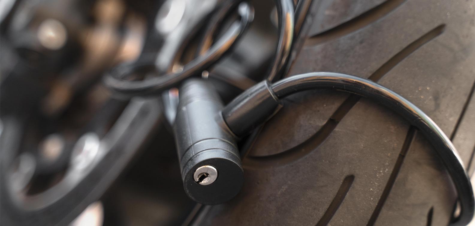 Top 5 Bike Tyres for Indian Roads: MRF, CEAT & More