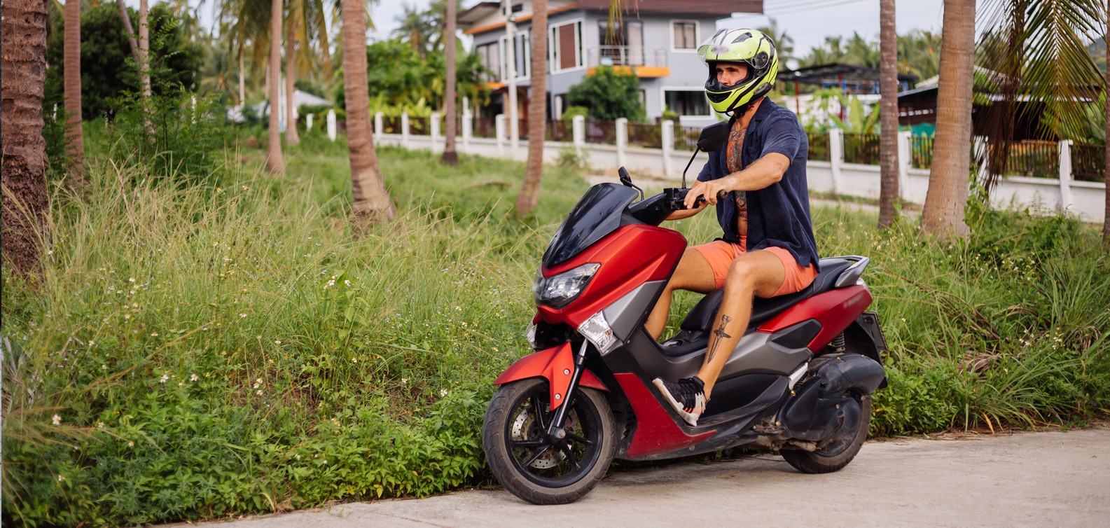 Maxi Scooters & Big-Wheel Scooties: Specs, Prices & Picks 2026